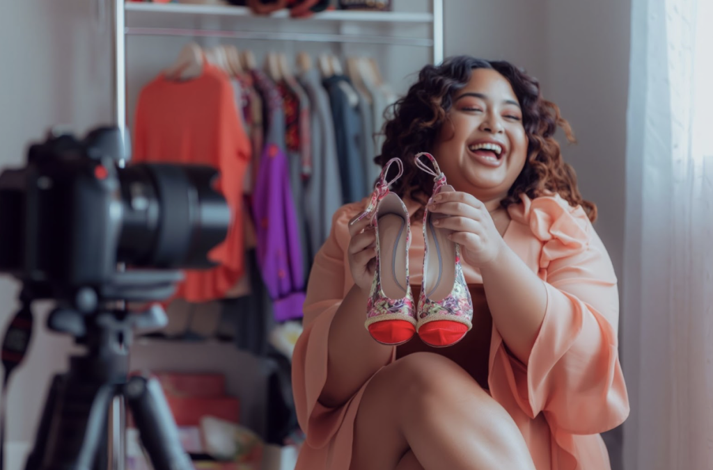 camera and influencer showing