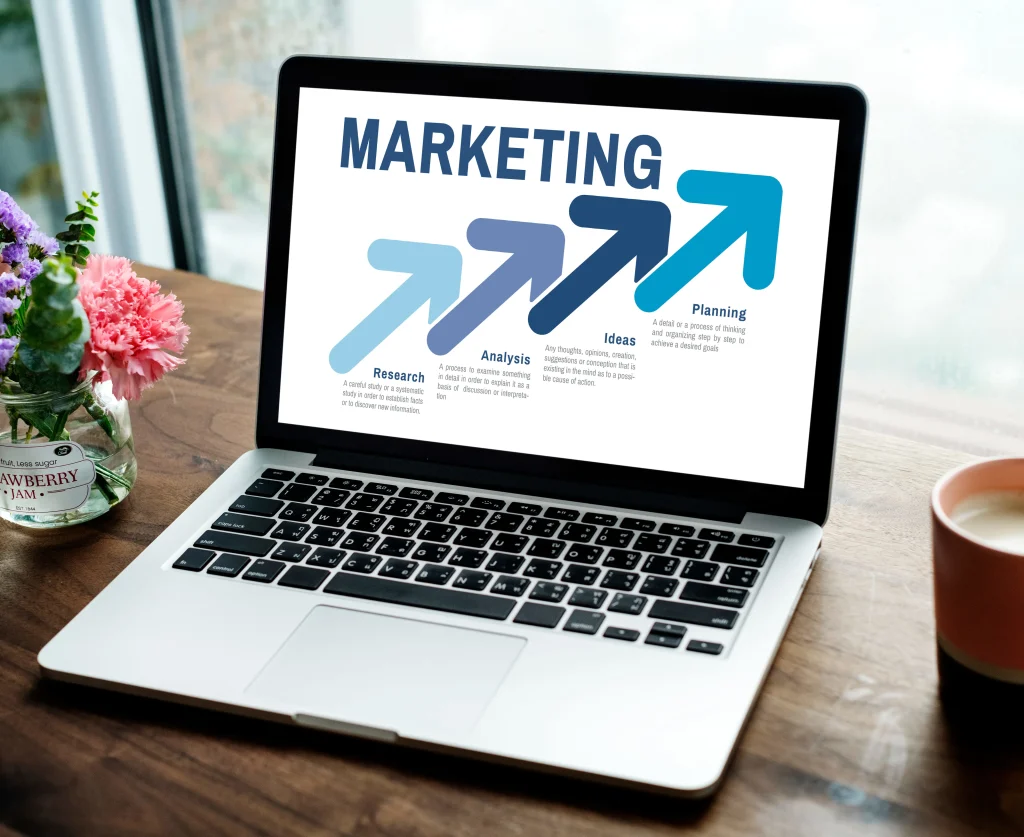 marketing with arrow